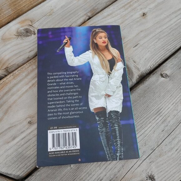 Ariana Grande Fully Updated Biography and Photos Danny White - Picture 2 of 5